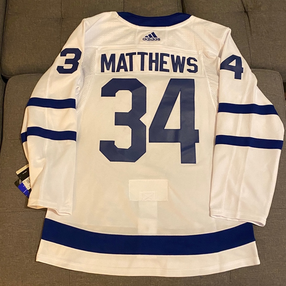 *New* Toronto Maple Leafs Adidas NHL Jersey Mens Xtra Small / 44 Auston Matthews
